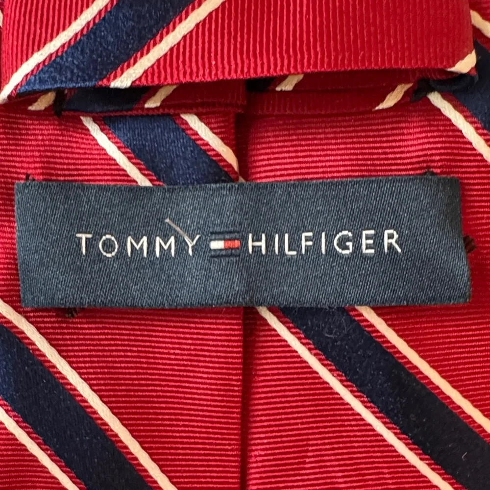 Tommy Hilfiger enhance your